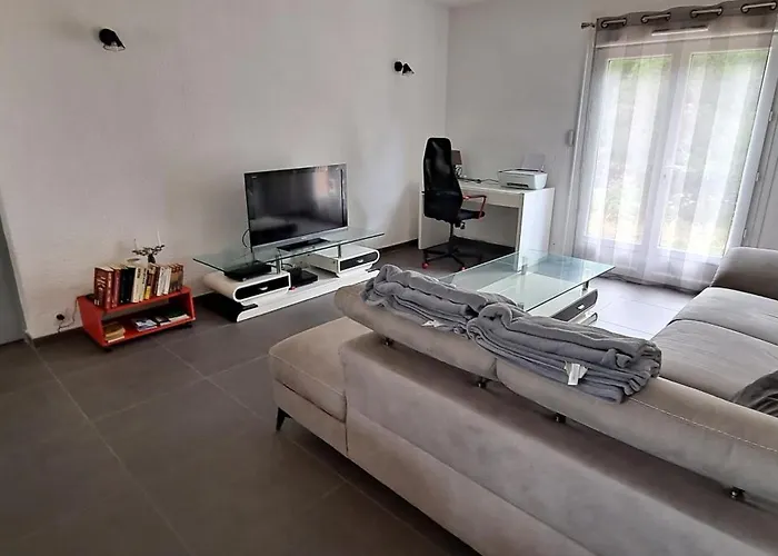 Ferienhaus 100m2 Hyères